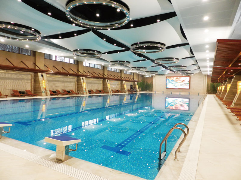 室內(nèi)泳池潮濕結(jié)露？三集一體熱泵能徹底解決嗎？